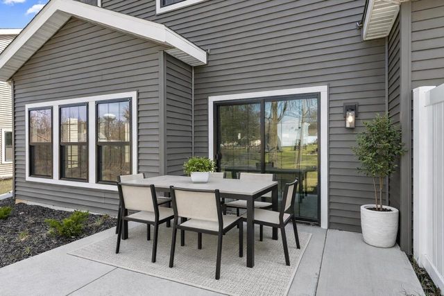 317 Maple Street, Pardeeville, WI 53954