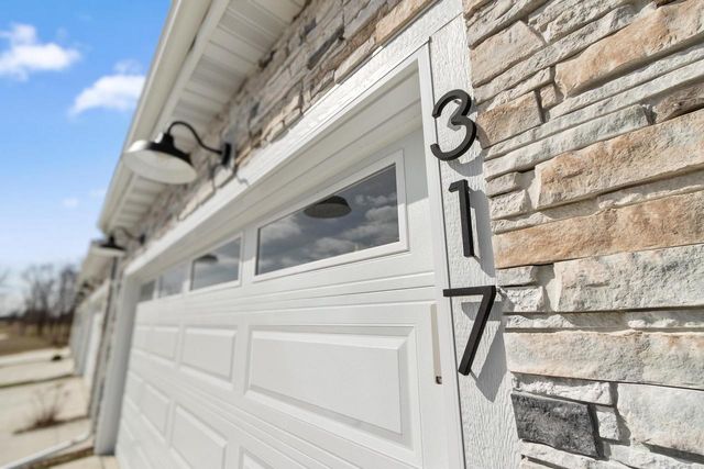 317 Maple Street, Pardeeville, WI 53954