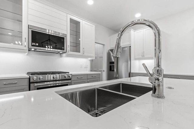 317 Maple Street, Pardeeville, WI 53954