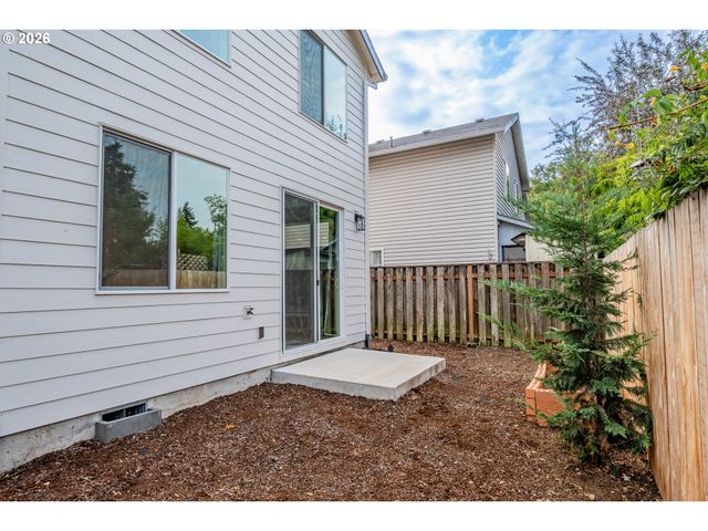 817 Ne 94TH Ave, Portland, OR 97220
