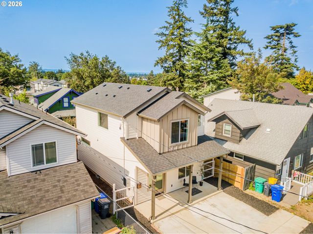 817 Ne 94TH Ave, Portland, OR 97220