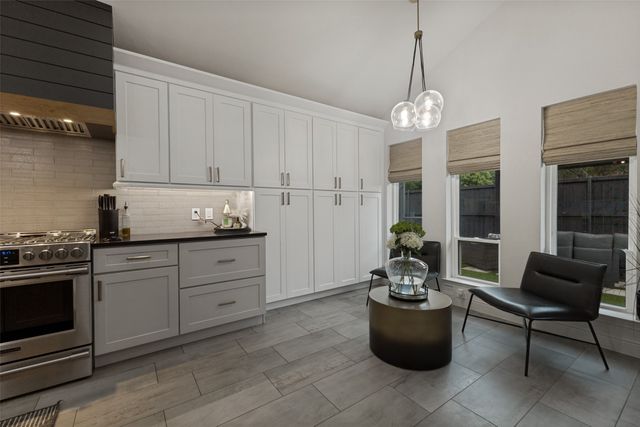 2300 Regal Road, Plano, TX 75075