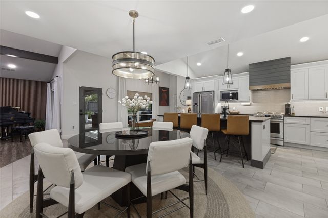 2300 Regal Road, Plano, TX 75075