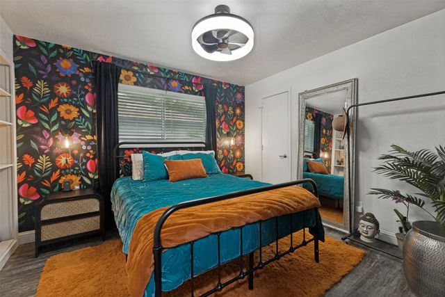 2300 Regal Road, Plano, TX 75075