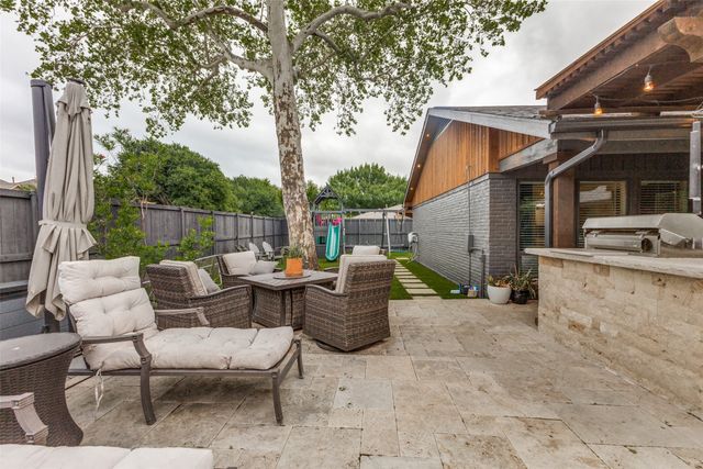 2300 Regal Road, Plano, TX 75075