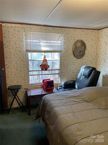 3265 Revere Road, Marshall, NC 28753