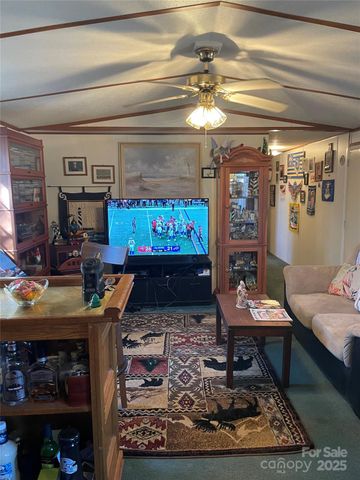 3265 Revere Road, Marshall, NC 28753