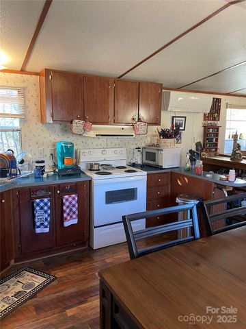 3265 Revere Road, Marshall, NC 28753