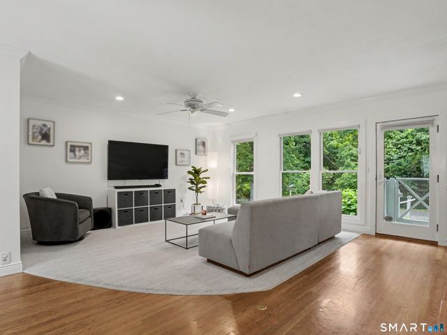 3 Pheasant Court, Norwalk, CT 06854