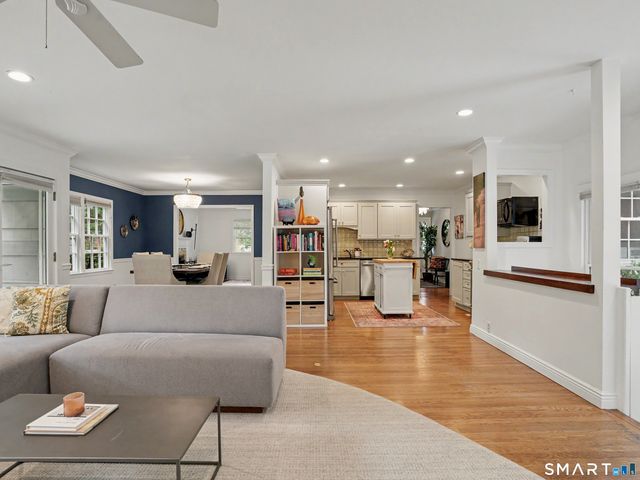 3 Pheasant Court, Norwalk, CT 06854