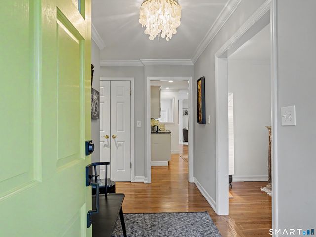 3 Pheasant Court, Norwalk, CT 06854