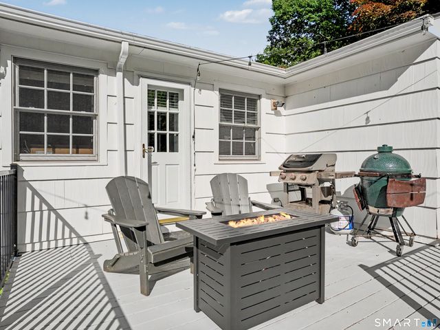3 Pheasant Court, Norwalk, CT 06854