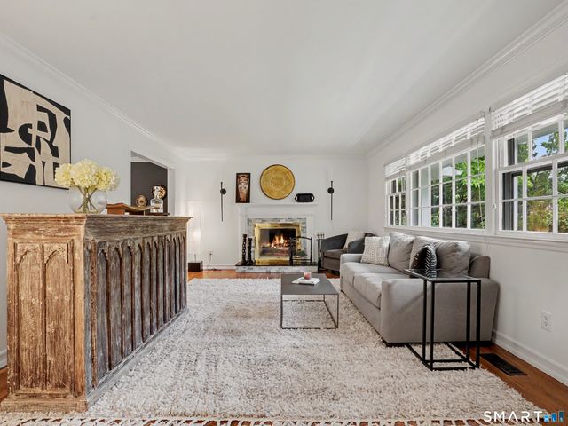3 Pheasant Court, Norwalk, CT 06854