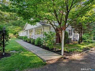 3 Pheasant Court, Norwalk, CT 06854