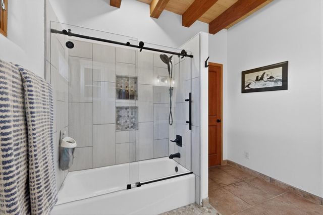 26 Jennifer Way, Santa Fe, NM 87508