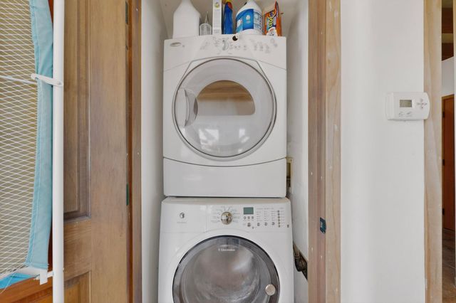 26 Jennifer Way, Santa Fe, NM 87508