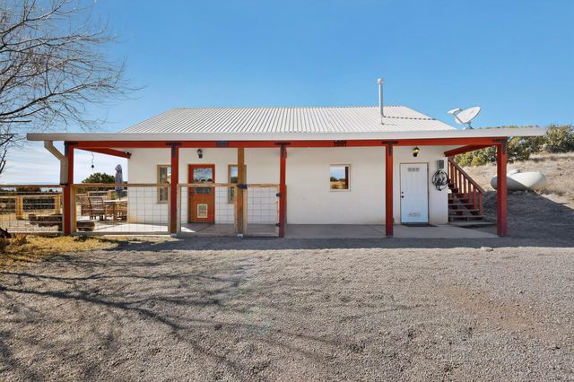26 Jennifer Way, Santa Fe, NM 87508