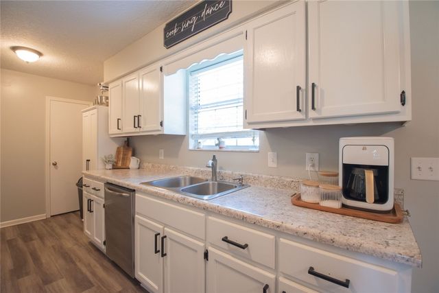 564 Dallas Circle, Folkston, GA 31537