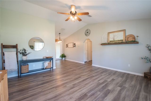 564 Dallas Circle, Folkston, GA 31537