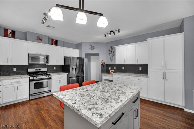 1724 Millstream Way, Henderson, NV 89074