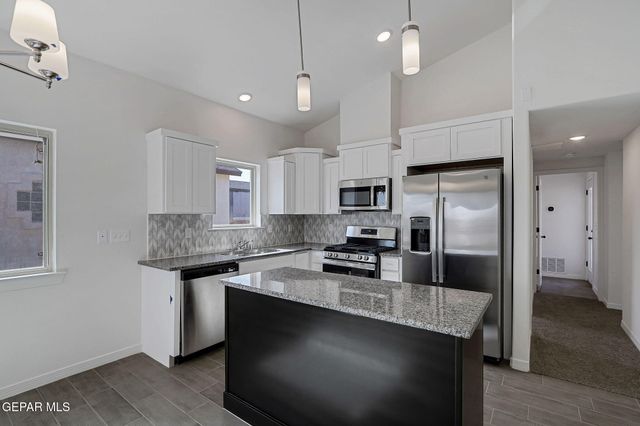 14372 Bill Lazor Parkway, El Paso, TX 79928