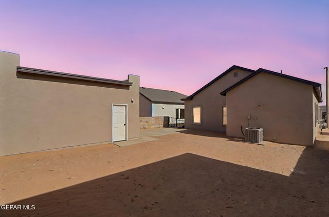 14372 Bill Lazor Parkway, El Paso, TX 79928