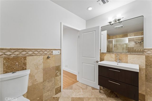 4719 Wortser, Sherman Oaks, CA 91423