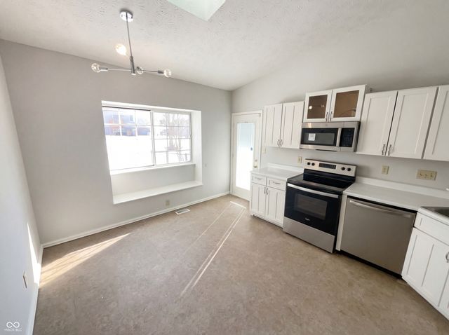 11017 Amburg Court, Indianapolis, IN 46235