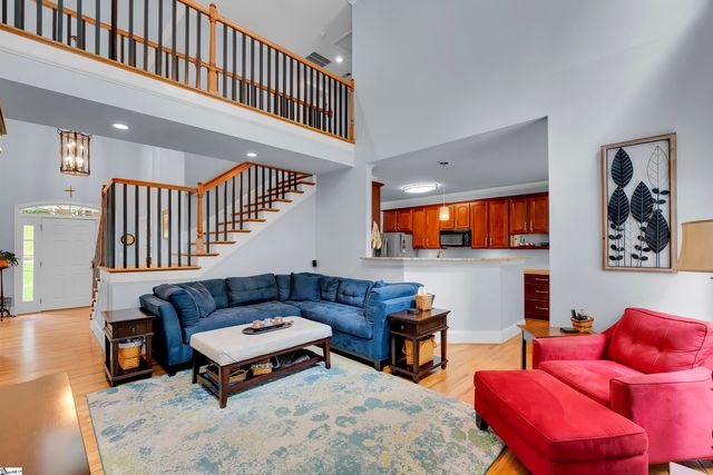 126 Circle Slope Drive, Simpsonville, SC 29681