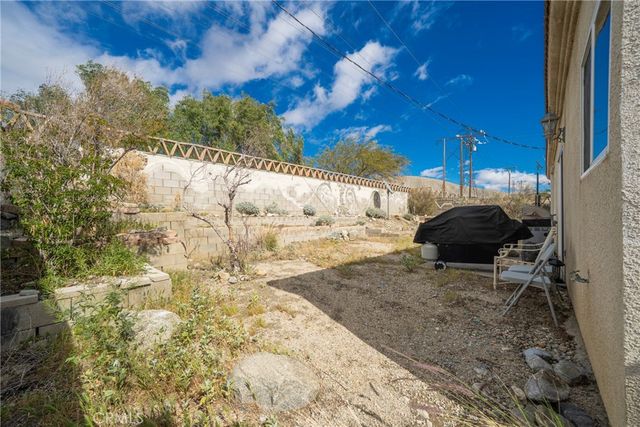 55432 Calico Ave, Whitewater, CA 92282