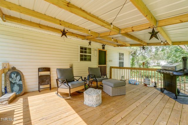 79 Woodlyn Road, Johnson City, TN 37601