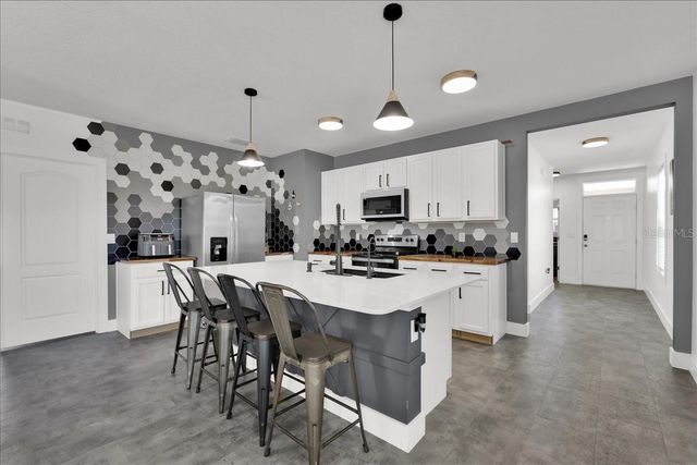 6763 GRACE HAMMOCK ROAD, Harmony, FL 34773