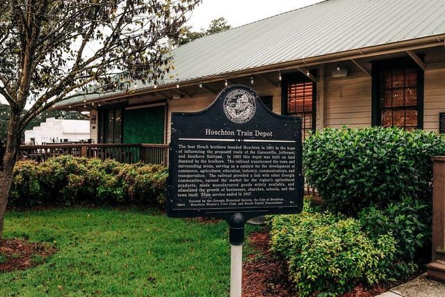 518 Winding Rose Drive, Hoschton, GA 30548