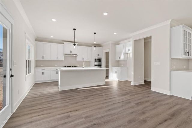 518 Winding Rose Drive, Hoschton, GA 30548