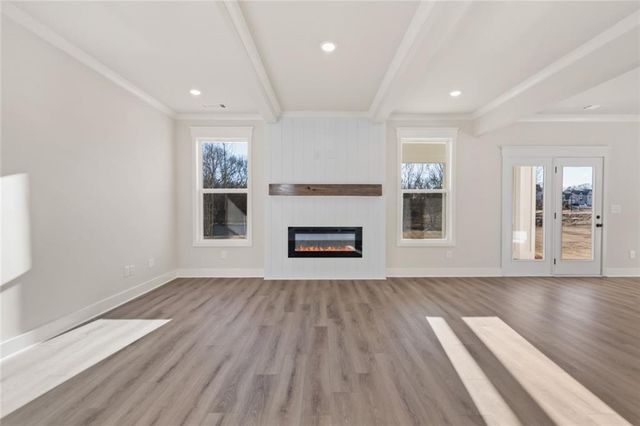 518 Winding Rose Drive, Hoschton, GA 30548