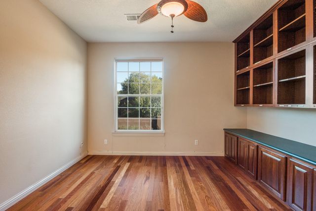 1201 Ruffian Court SE, Albuquerque, NM 87123