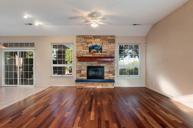 1201 Ruffian Court SE, Albuquerque, NM 87123