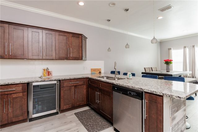 4038 Marlin Dr, Corpus Christi, TX 78418