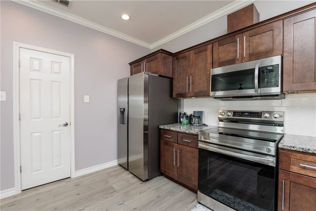4038 Marlin Dr, Corpus Christi, TX 78418