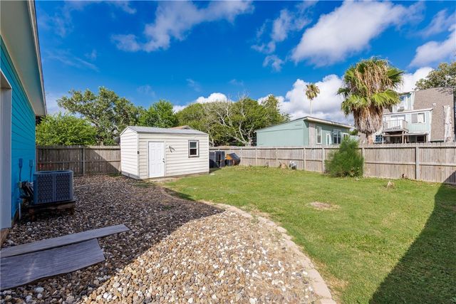 4038 Marlin Dr, Corpus Christi, TX 78418