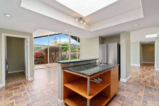 2060 Touraine Lane, Half Moon Bay, CA 94019
