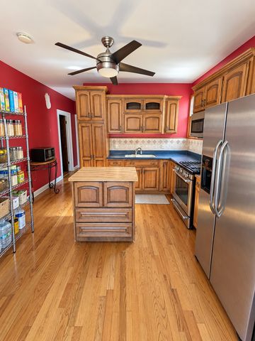 3620 N WHIPPLE Street, Chicago, IL 60618