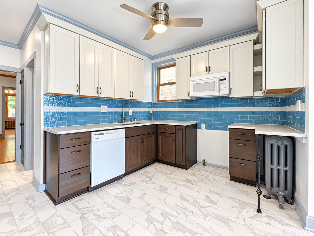 3620 N WHIPPLE Street, Chicago, IL 60618 — photo 4
