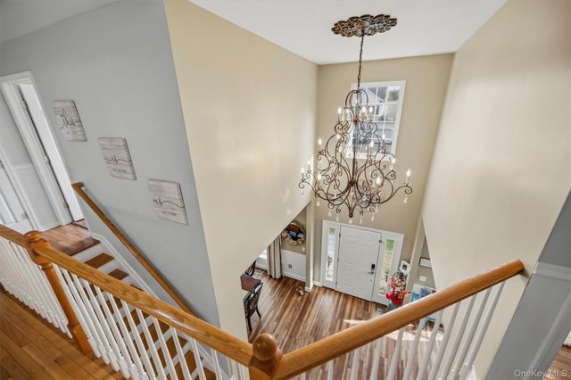 2726 Colonial Drive, New Windsor, NY 12553