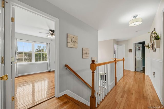 2726 Colonial Drive, New Windsor, NY 12553
