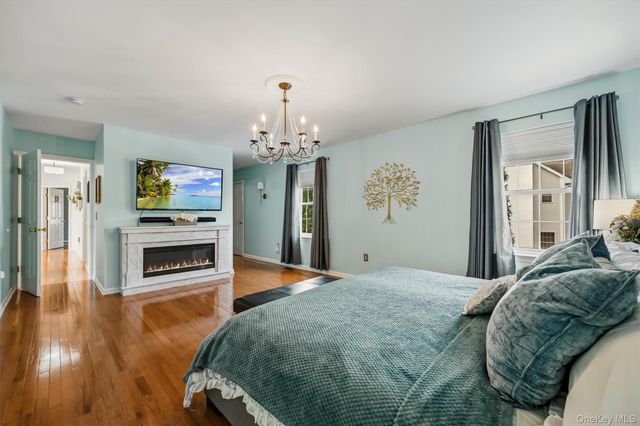2726 Colonial Drive, New Windsor, NY 12553
