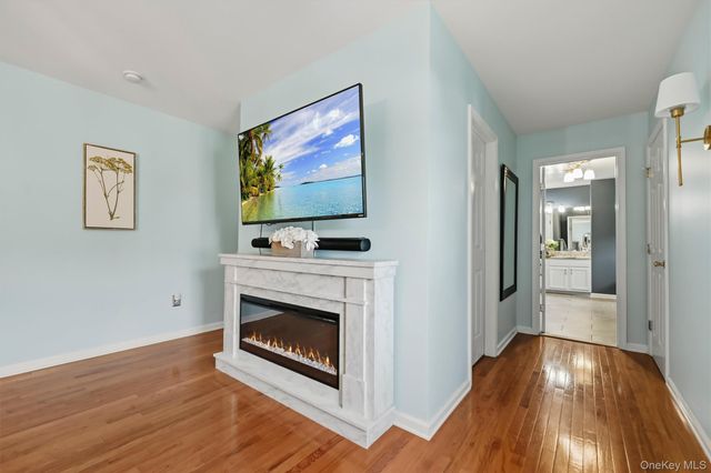 2726 Colonial Drive, New Windsor, NY 12553