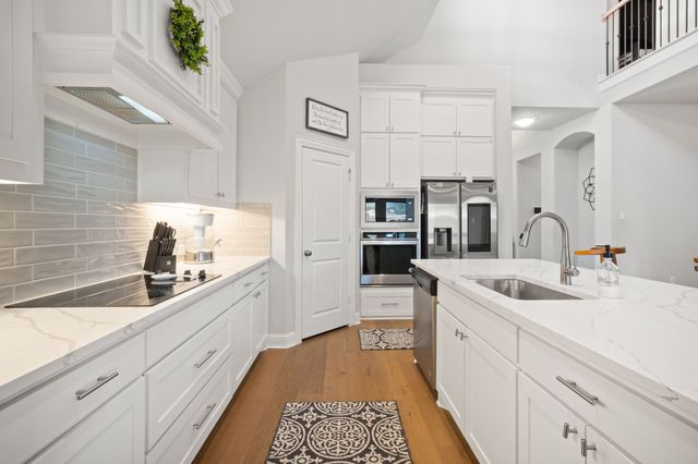 225 Lariat Trail, Waxahachie, TX 75165