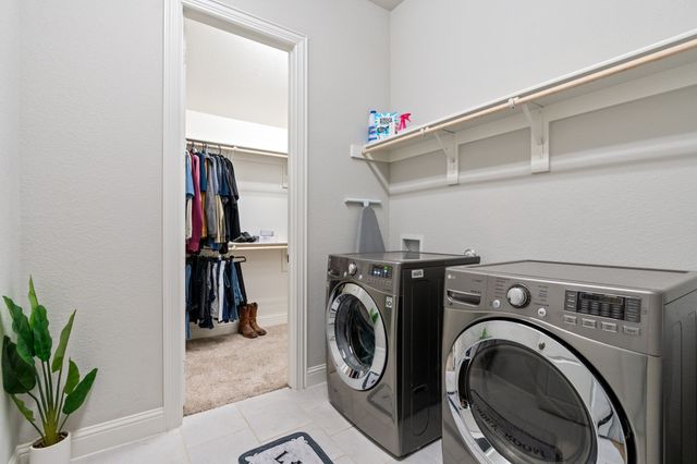 225 Lariat Trail, Waxahachie, TX 75165