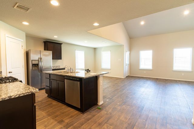 1834 Brady Shores Drive, Richmond, TX 77469